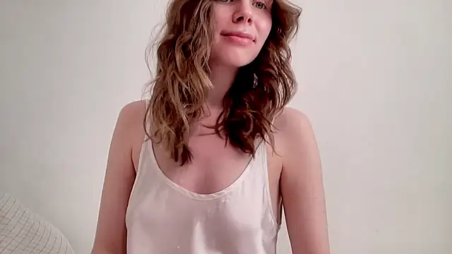 Snapshot of Nikki_Mimimi chatting on February 23, 1:21 pm Nikki Mimimi online show from February 23, 1:21 pm