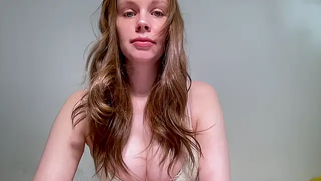 Nikki Mimimi online show from May 9, 10:20 am