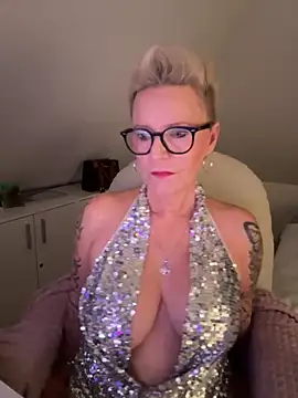 German Milf online show from November 27, 2:41 pm