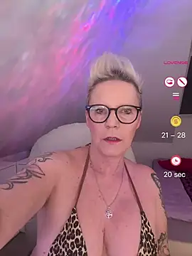 Snapshot of German_Milf chatting on May 3, 12:55 pm German Milf online show from May 3, 12:55 pm