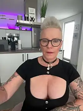 Snapshot of German_Milf chatting on May 12, 12:02 pm German Milf online show from May 12, 12:02 pm