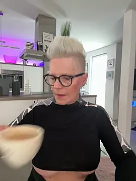 Snapshot of German_Milf chatting on May 14, 1:07 pm German Milf online show from May 14, 1:07 pm