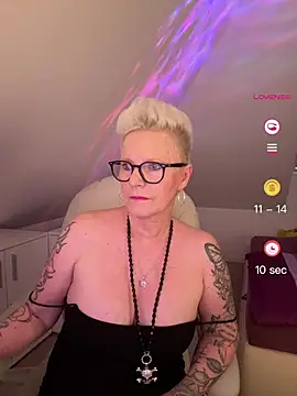 Snapshot of German_Milf chatting on May 24, 12:21 pm German Milf online show from May 24, 12:21 pm