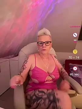 Snapshot of German_Milf chatting on May 29, 1:09 pm German Milf online show from May 29, 1:09 pm