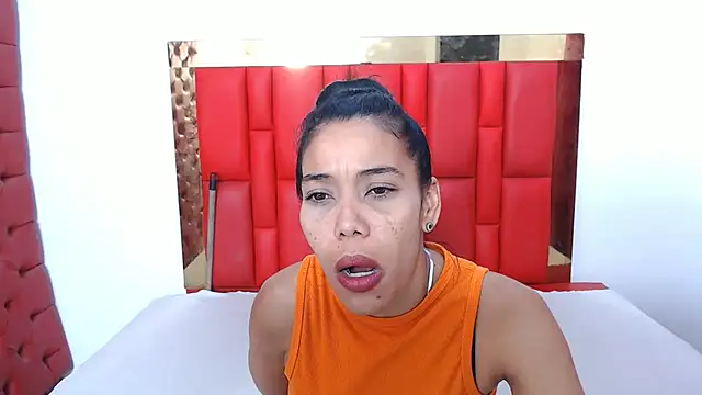 lizeth keilyn online show from October 31, 3:02 pm