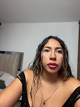 Snapshot of daniela_henao chatting on February 5, 11:09 pm daniela henao online show from February 5, 11:09 pm