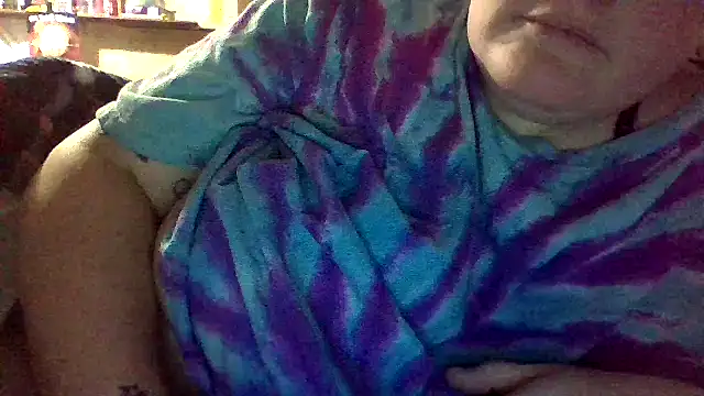 Mhunt666 online show from March 9, 10:25 pm