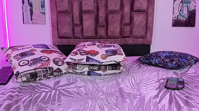 NaughtyAnaa online show from January 11, 6:14 am