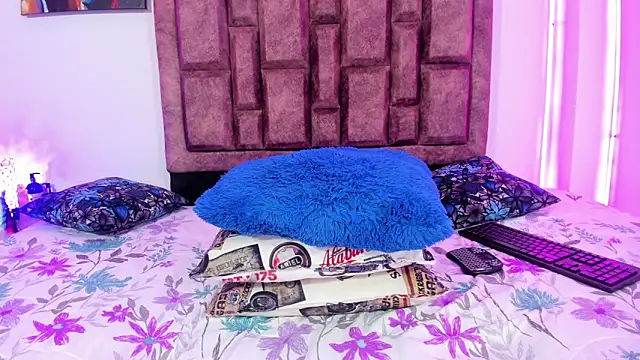 NaughtyAnaa online show from October 11, 4:16 pm