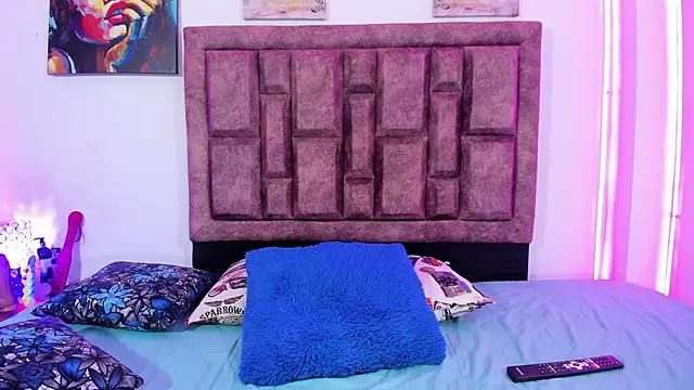 NaughtyAnaa online show from October 24, 3:41 pm