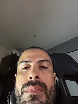 Snapshot of JayJayRod chatting on June 22, 4:15 pm JayJayRod online show from June 22, 4:15 pm