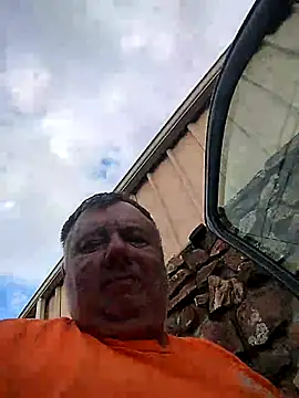 lawndad79 online show from March 6, 10:06 pm