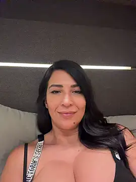 Snapshot of Cataleya80 chatting on May 7, 8:58 pm Cataleya80 online show from May 7, 8:58 pm