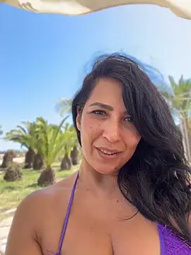 Snapshot of Cataleya80 chatting on June 3, 2:08 pm Cataleya80 online show from June 3, 2:08 pm