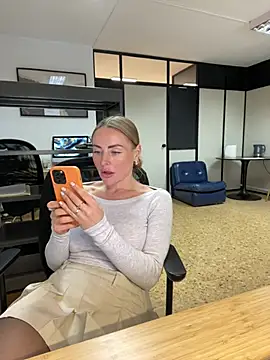 EmaSalis online show from January 31, 12:51 pm