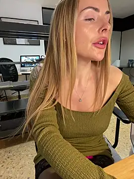 EmaSalis online show from February 5, 12:17 pm