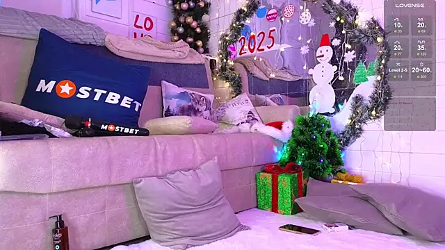 Snapshot of Misss_Vikk chatting on December 30, 11:04 am Misss Vikk online show from December 30, 11:04 am