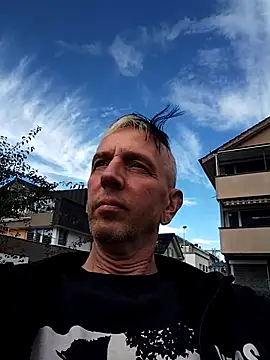 Snapshot of seelengleich chatting on October 4, 12:14 pm seelengleich online show from October 4, 12:14 pm