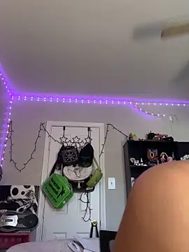 N1NT3NDH03 online show from January 19, 3:16 pm