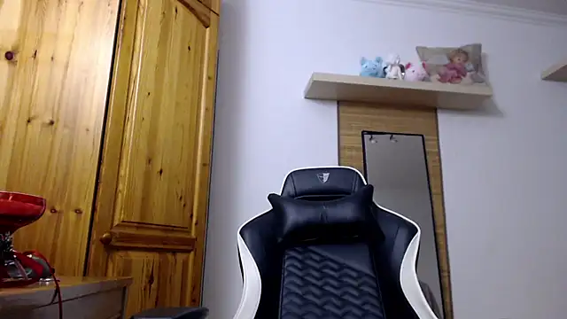 Lisakisss online show from November 25, 7:58 pm