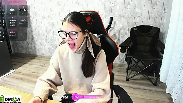 MollyLollipop online show from December 10, 1:11 am