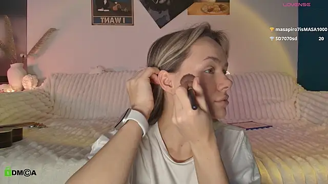 Kylie Desire online show from December 19, 3:57 am