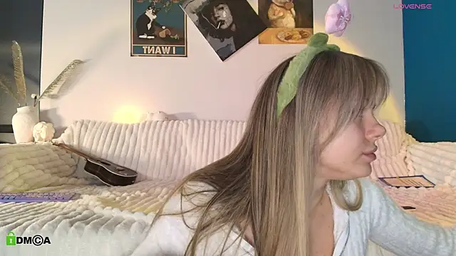 Kylie Desire online show from December 20, 4:52 am