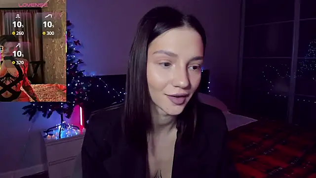 SophieCatty online show from December 14, 3:39 pm