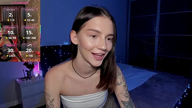 SophieCatty online show from March 17, 9:07 pm