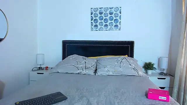 ZulyMichels online show from October 24, 12:34 pm