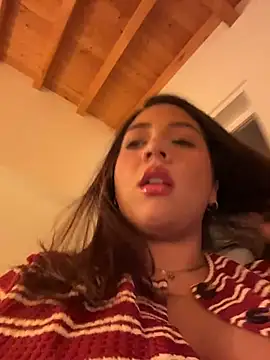 Snapshot of marcimaa chatting on March 15, 9:54 pm marcimaa online show from March 15, 9:54 pm