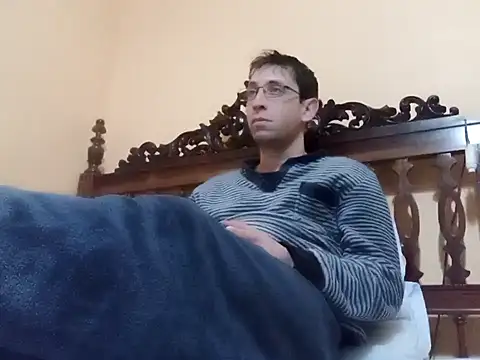 Snapshot of White_rabbit_ chatting on January 20, 1:07 am White rabbit  online show from January 20, 1:07 am