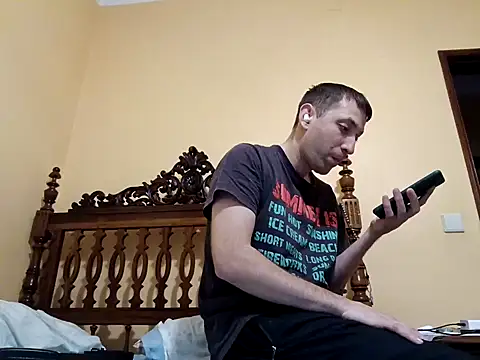 White rabbit  online show from November 12, 10:15 am