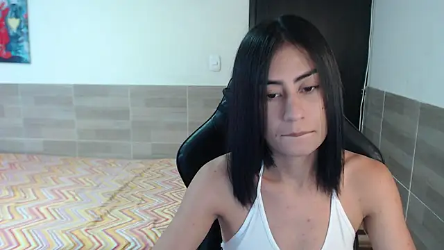 Snapshot of Martina1369 chatting on February 4, 1:48 pm Martina1369 online show from February 4, 1:48 pm