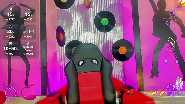 nickyminach  online show from November 15, 7:21 pm