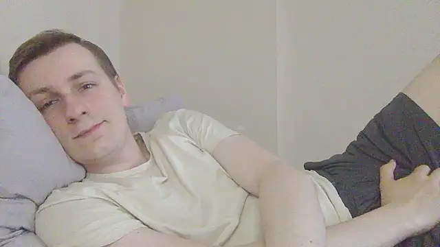 Snapshot of your_andy chatting on May 21, 6:31 am your andy online show from May 21, 6:31 am