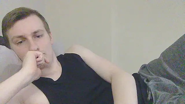 Snapshot of your_andy chatting on May 23, 7:02 am your andy online show from May 23, 7:02 am