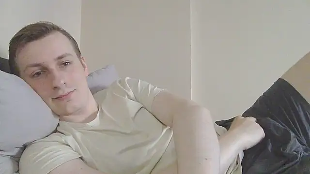 Snapshot of your_andy chatting on May 25, 5:57 am your andy online show from May 25, 5:57 am