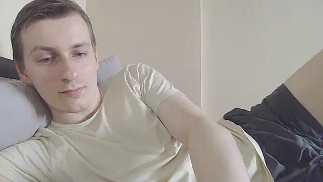 Snapshot of your_andy chatting on June 7, 6:28 am your andy online show from June 7, 6:28 am
