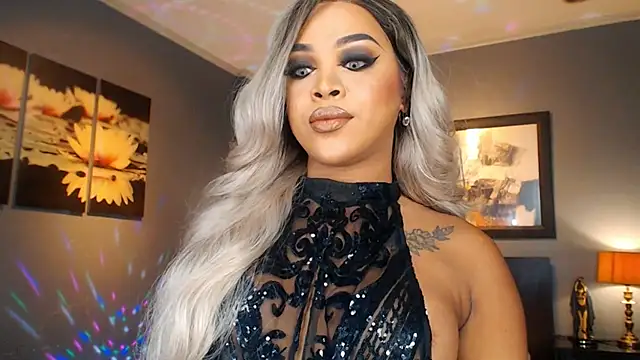 MarryQueen22 online show from May 26, 11:34 pm