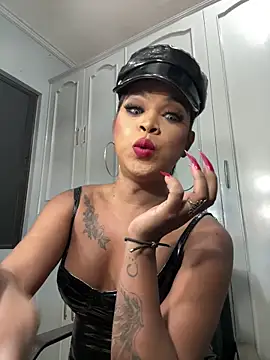 MarryQueen22 online show from June 14, 7:16 pm