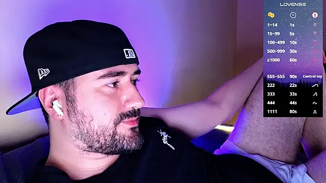 Snapshot of DominantTheo chatting on February 27, 3:36 am DominantTheo online show from February 27, 3:36 am