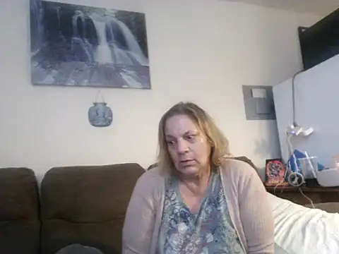 Victoria121565 online show from June 8, 3:01 pm