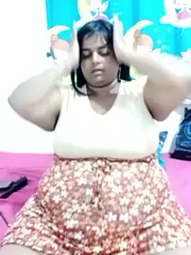 Snapshot of SusanaEshwar chatting on May 26, 10:06 pm SusanaEshwar online show from May 26, 10:06 pm
