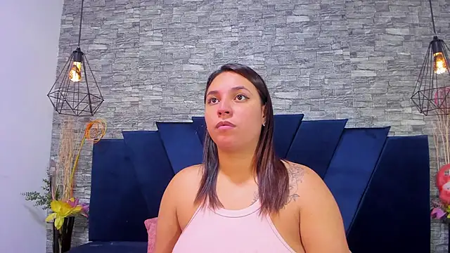 LizzRouse online show from March 15, 3:06 pm