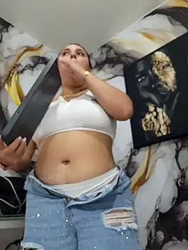 LizzRouse online show from October 24, 10:28 pm