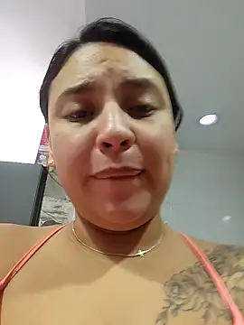 LizzRouse online show from November 10, 2:27 pm