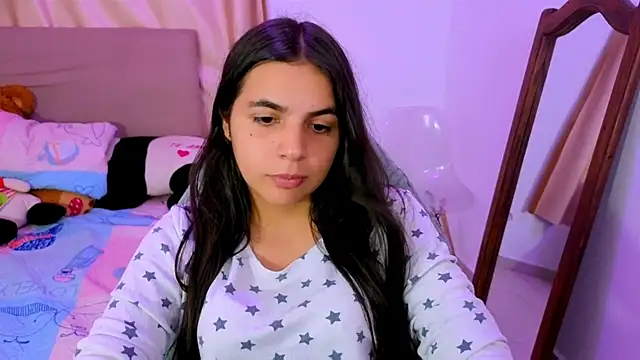  elenna online show from February 14, 5:32 pm