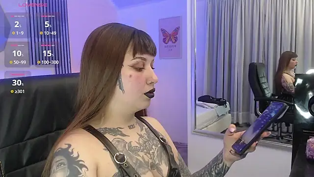 Snapshot of Jessie_williams chatting on January 13, 8:14 pm Jessie williams online show from January 13, 8:14 pm