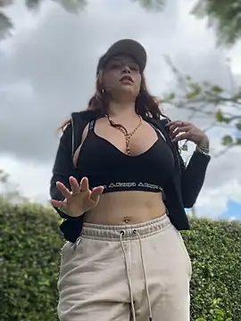 Snapshot of sahorix1 chatting on February 22, 4:05 pm sahorix1 online show from February 22, 4:05 pm